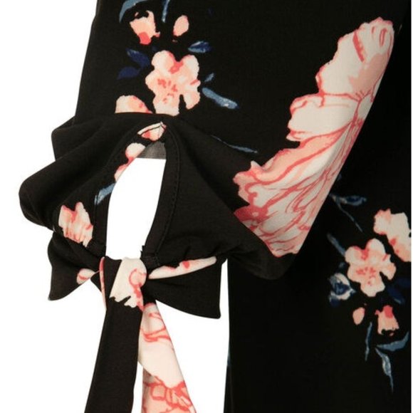 TIE SLEEVE ON-OFF SHOULDER TOP - Picture 4 of 4